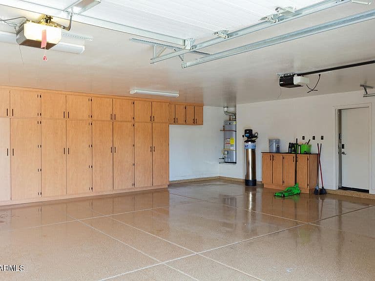 18529 W BERYL Court photo 5