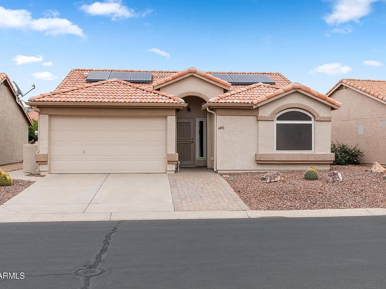 6851 S CORAL GABLE Drive photo 1