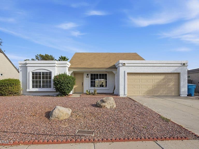 4509 W TOPEKA Drive photo 2