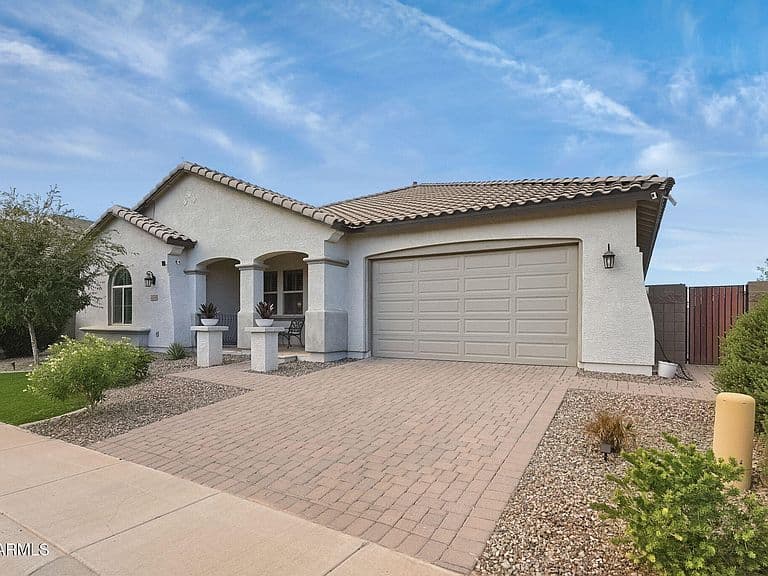 41848 W Barcelona Drive photo 5