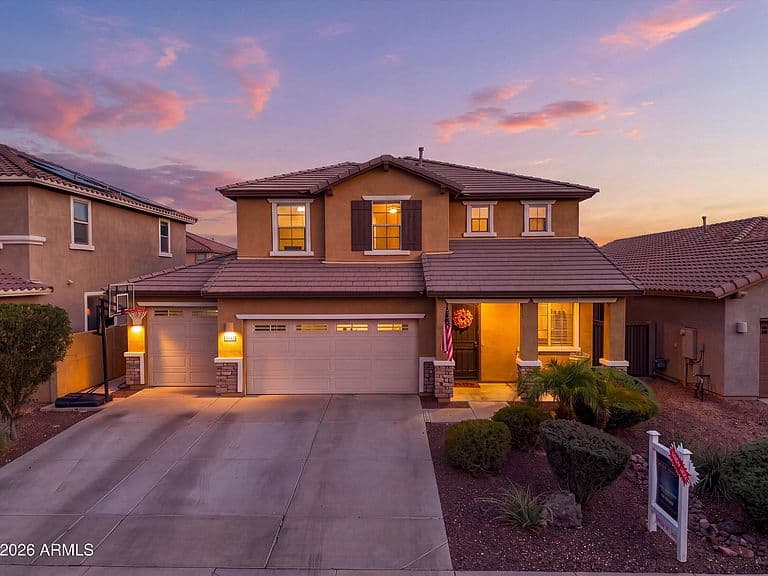 3501 E APRICOT Lane photo 2