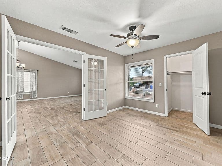 1244 E HARVARD Avenue photo 3