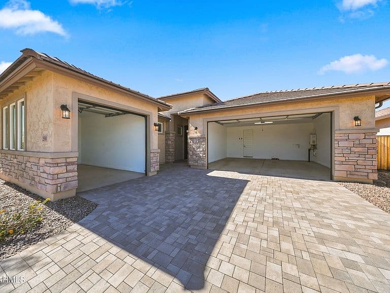 25318 N 131 Drive photo 2