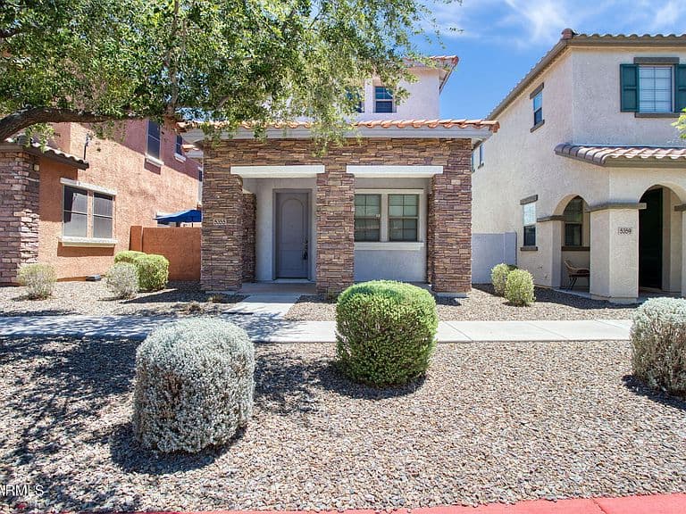 5355 W CHISUM Trail photo 4