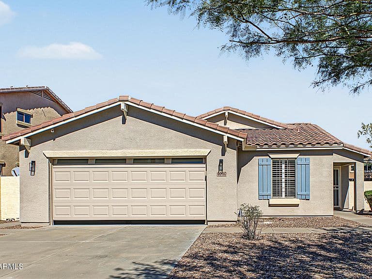 4040 E SIDEWINDER Court photo 1
