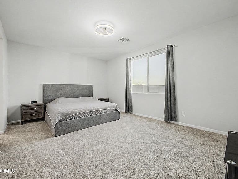 35540 W LA PAZ Street photo 4