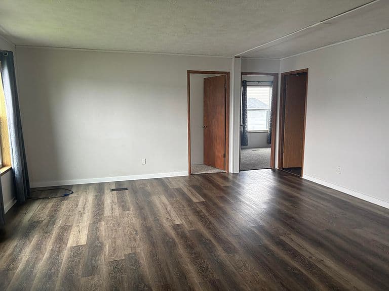 207 Venus St photo 5