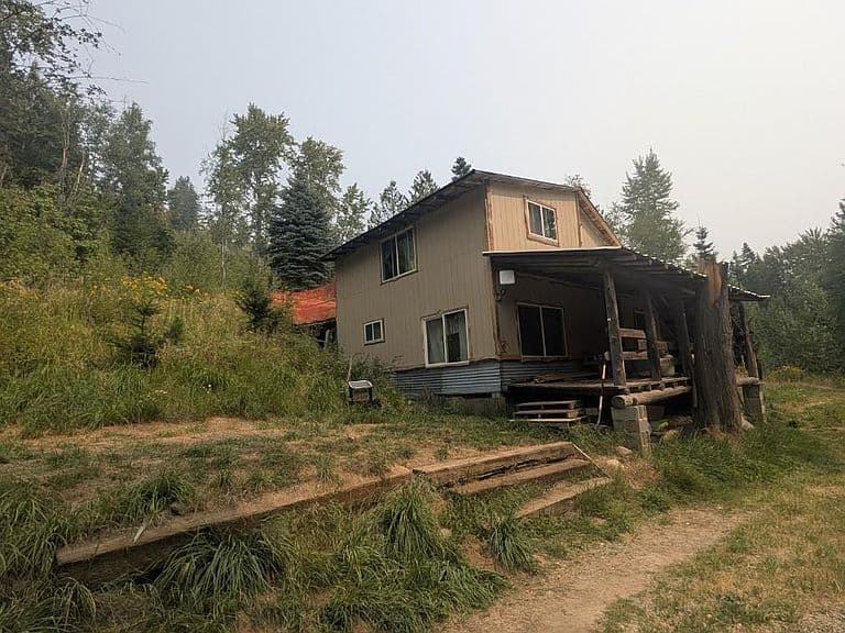 1516 Round Mountain Rd photo 1