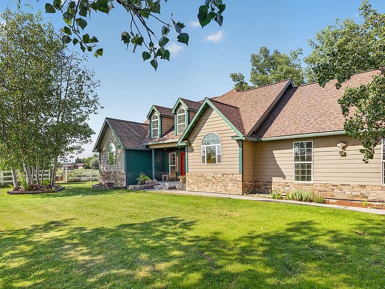 3270 Tizer Dr photo 1