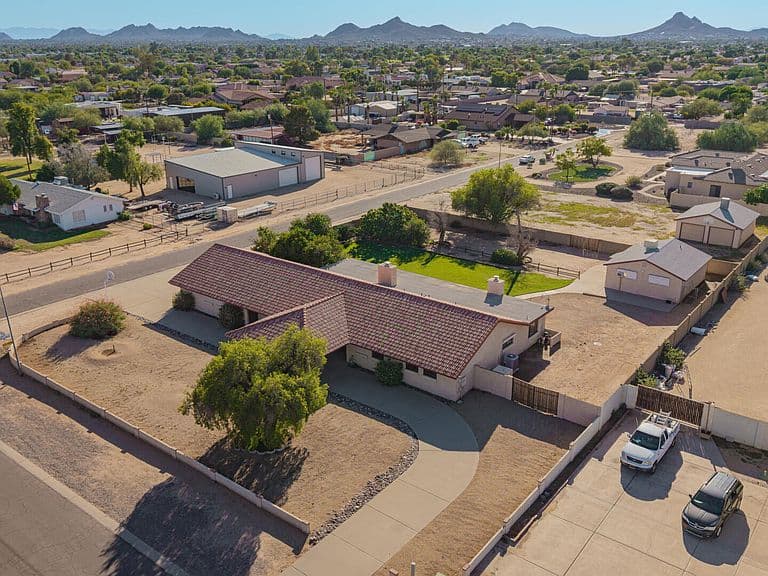 16602 N 43RD Street photo 3