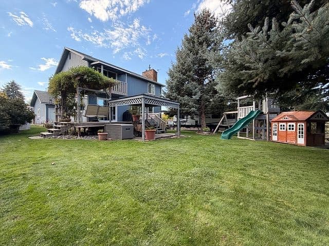 555 W Park St photo 4
