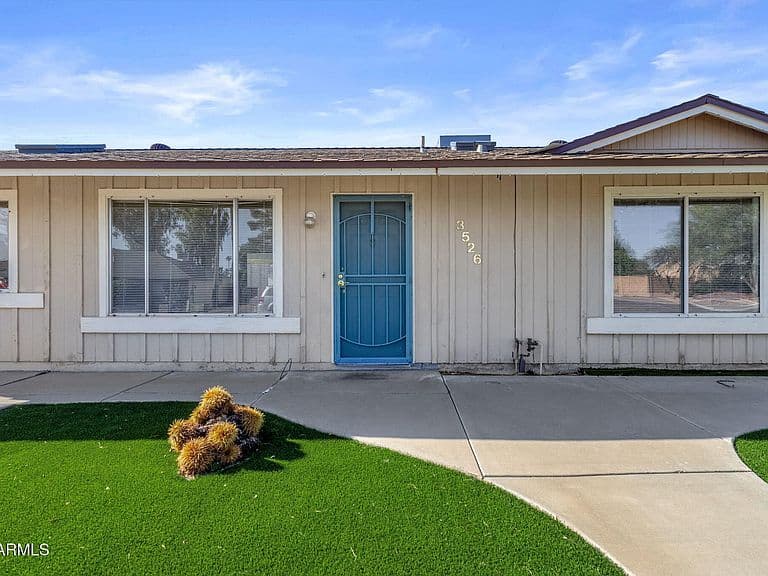 3526 E ANDERSON Drive photo 4