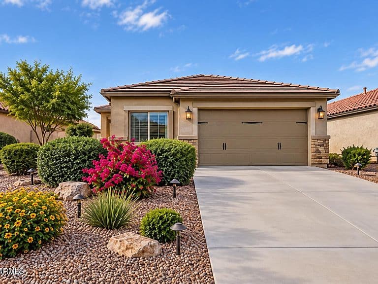 26096 W SEQUOIA Drive photo 1
