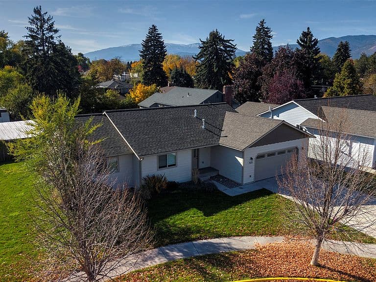 2525 Red Osier Ct photo 2