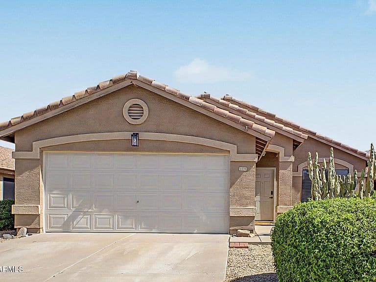 1078 E PIMA Avenue photo 2