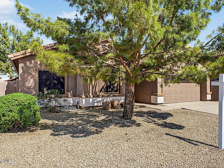 10842 W CARLOTA Lane photo 4