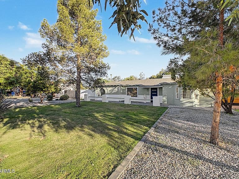 2213 E Windsor Avenue photo 5
