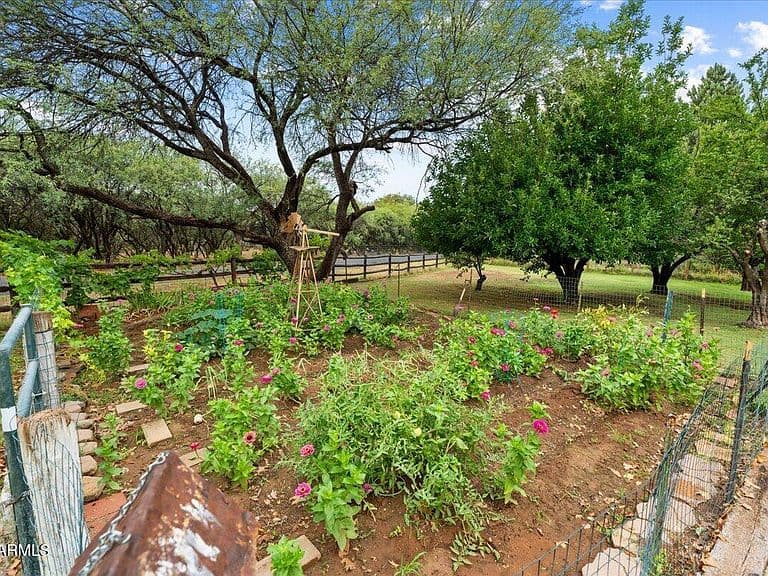 10745 E HIDDEN VIEW Drive photo 4