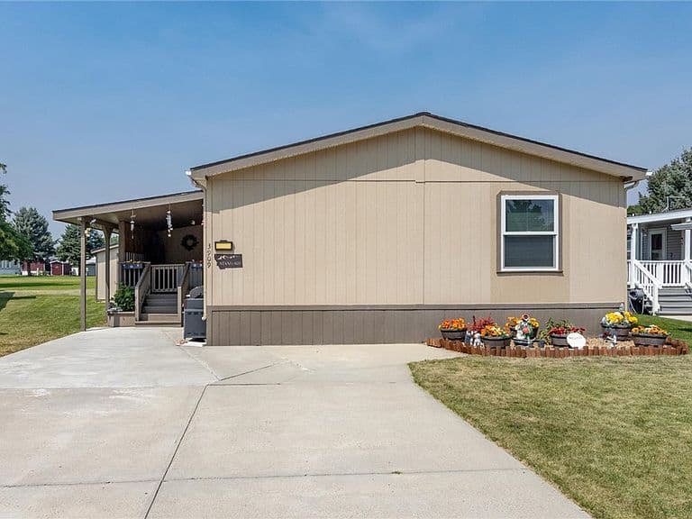 3909 S Tanager Ln photo 1