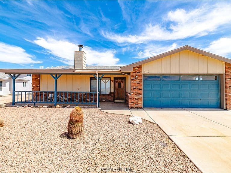 9930 N Pioneer Way photo 4
