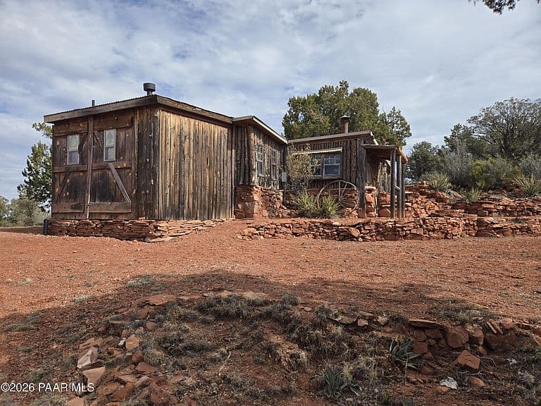 38125 N Snake Rd photo 2