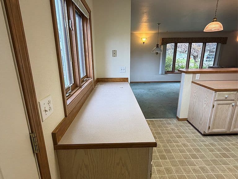 106 Trevino Dr photo 3