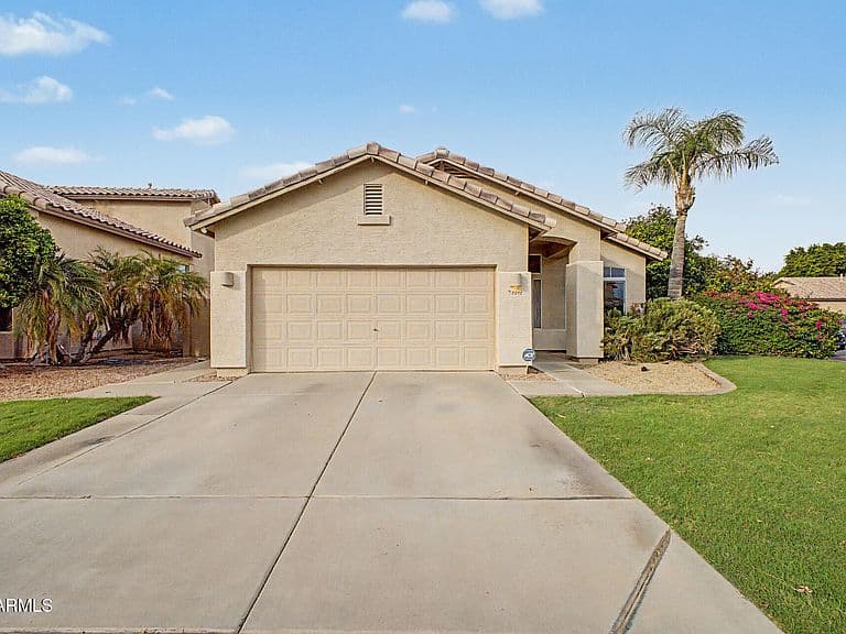 2392 W ROCKROSE Way photo 2