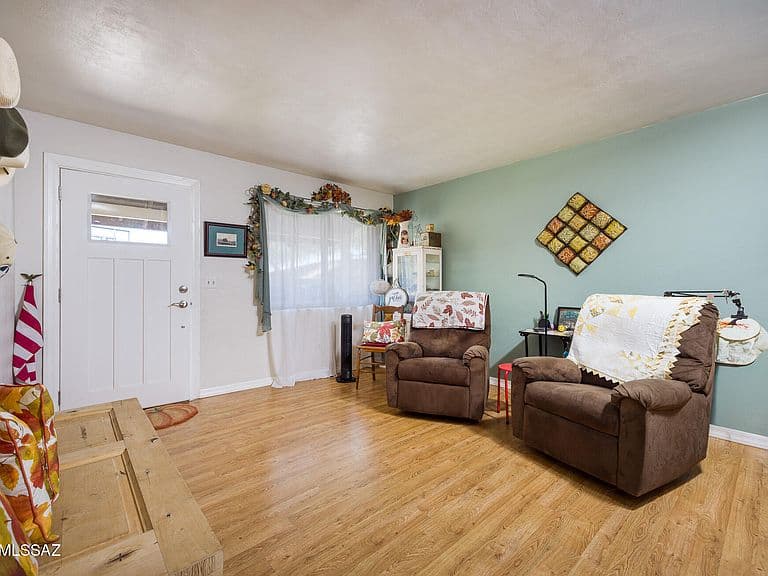 624 E San Pedro Cir photo 4