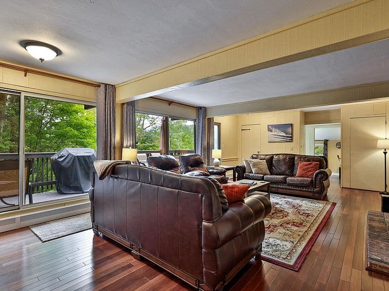 183 Southview Path photo 5