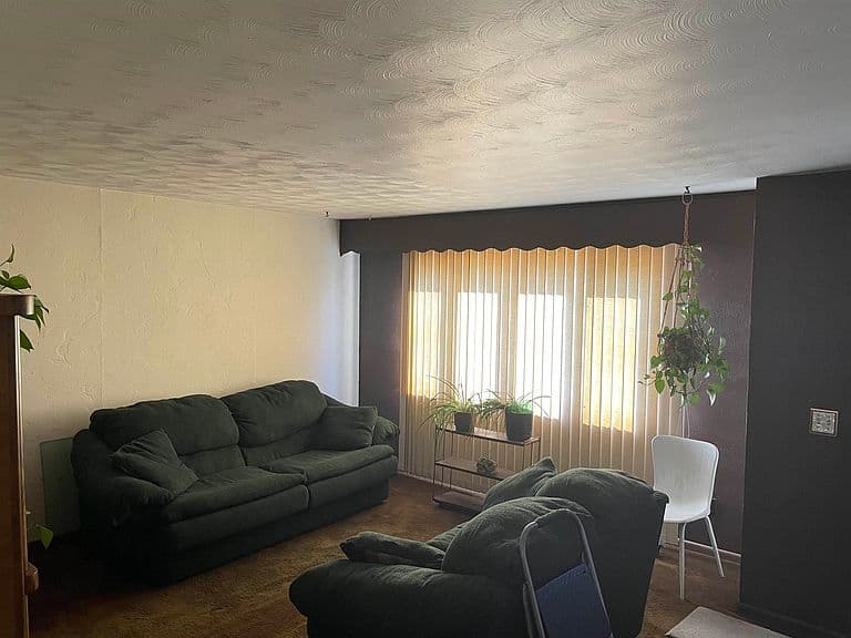 616 Oakland St photo 2