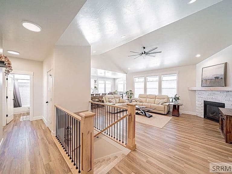 5188 Grassy Hill photo 4