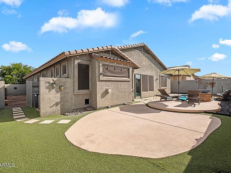18426 W WESTERN STAR Boulevard photo 5