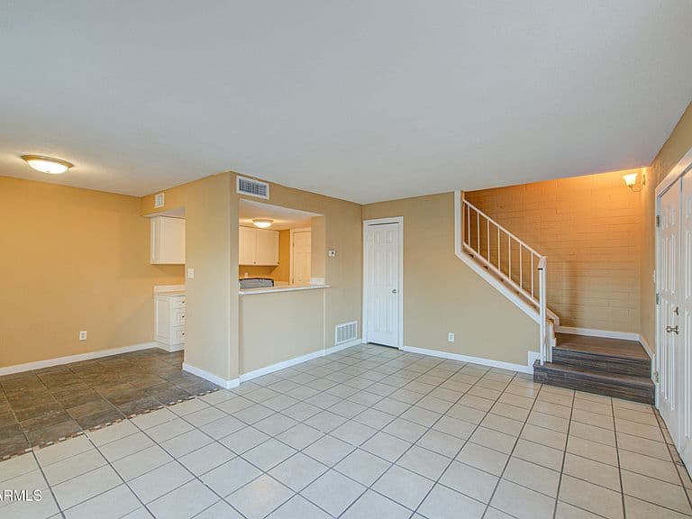 1463 N 53RD Drive photo 5