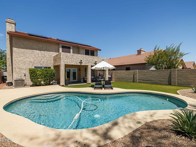 4323 E LONE CACTUS Drive photo 1