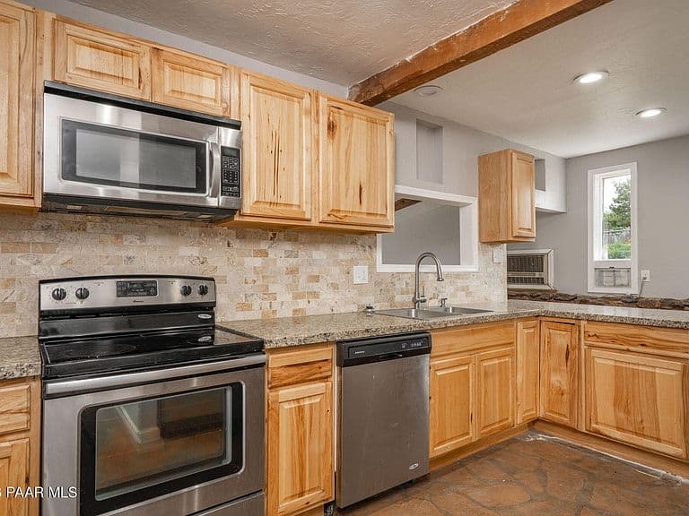 3700 N Starlight Dr photo 2