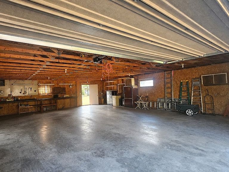 1249 Penny Ln photo 4