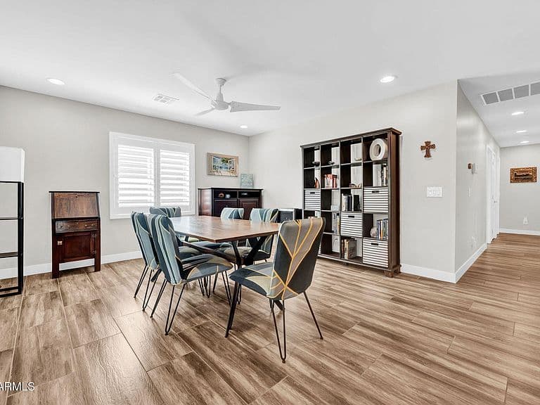 3109 E MONTEROSA Street photo 4