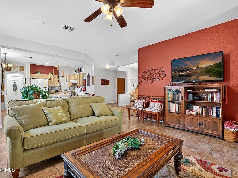 10944 E BOSTON Street photo 5