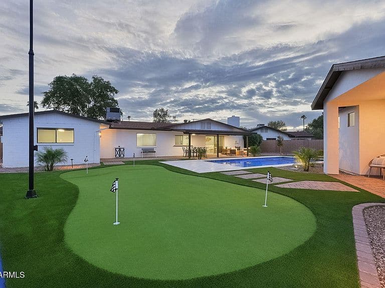 1948 E PEGASUS Drive photo 1