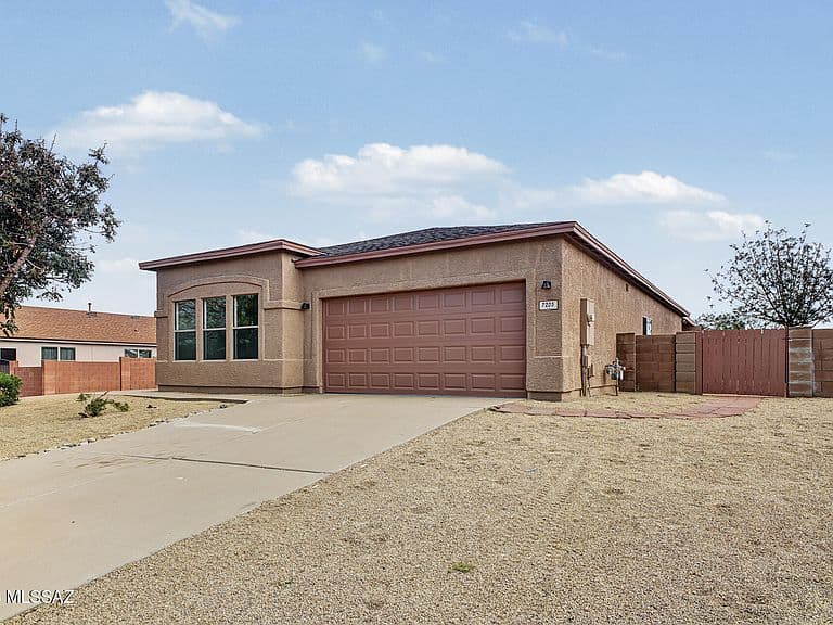 7205 S Peaceful Valley Dr photo 4