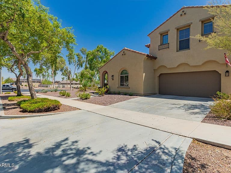 20697 W DELANEY Drive photo 3