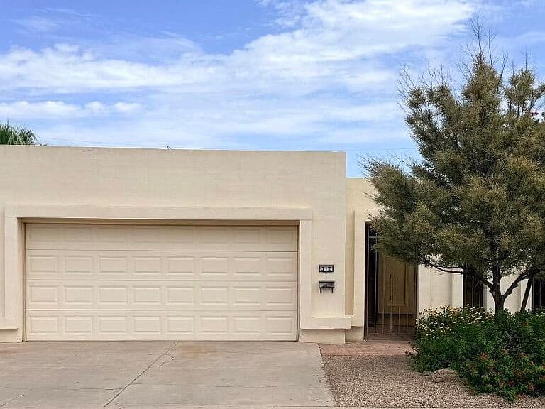 312 W LAGUNA Drive photo 1