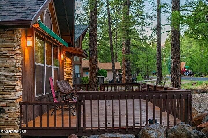 17270 SEQUOIA Drive photo 5