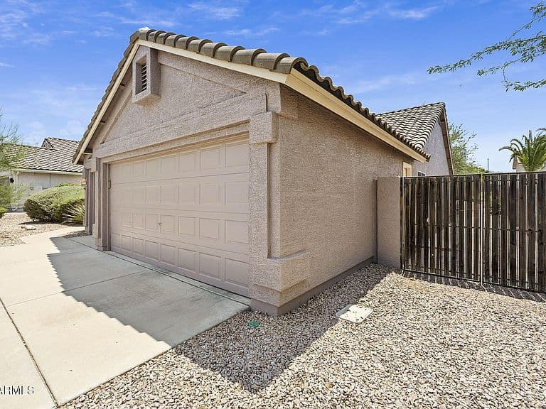 6031 E SCAFELL Circle photo 3