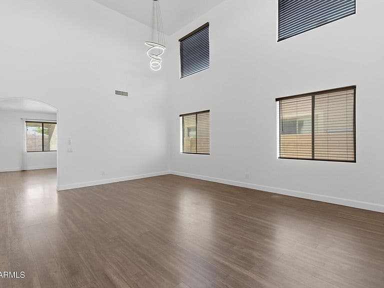 16124 W WILLIAMS Street photo 3