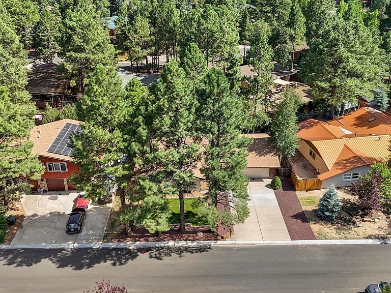 609 N William Rd photo 3