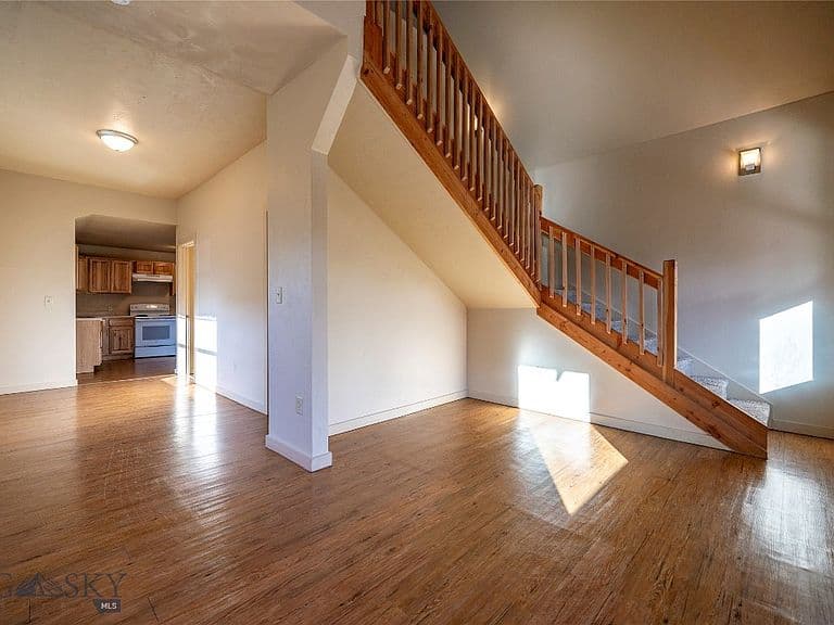 104 N K St photo 2