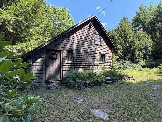 34 Blake Road photo 2