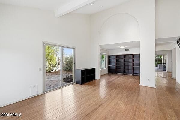1621 E NORTHSHORE Drive photo 5