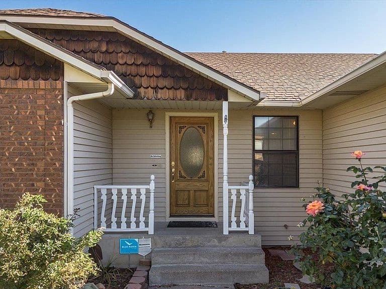 848 Bitterroot Dr photo 1